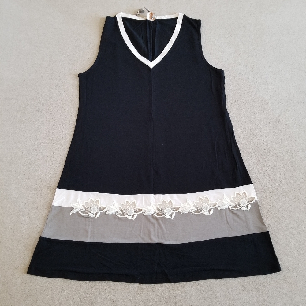 Tatá Lace Nightgown Women's Size 14 (runs small)